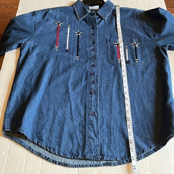 Shipshe-L-Patriotic denim L/S button-down Shirt with matching T-shirt. - Picture 12 of 16